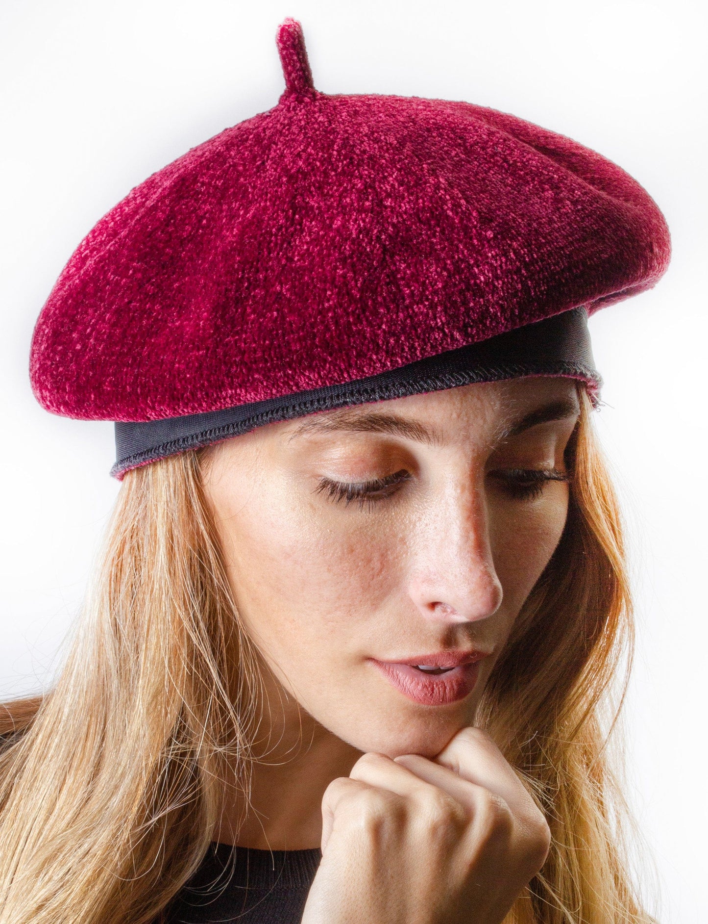 Adrienne Vittadini Chenille Beret